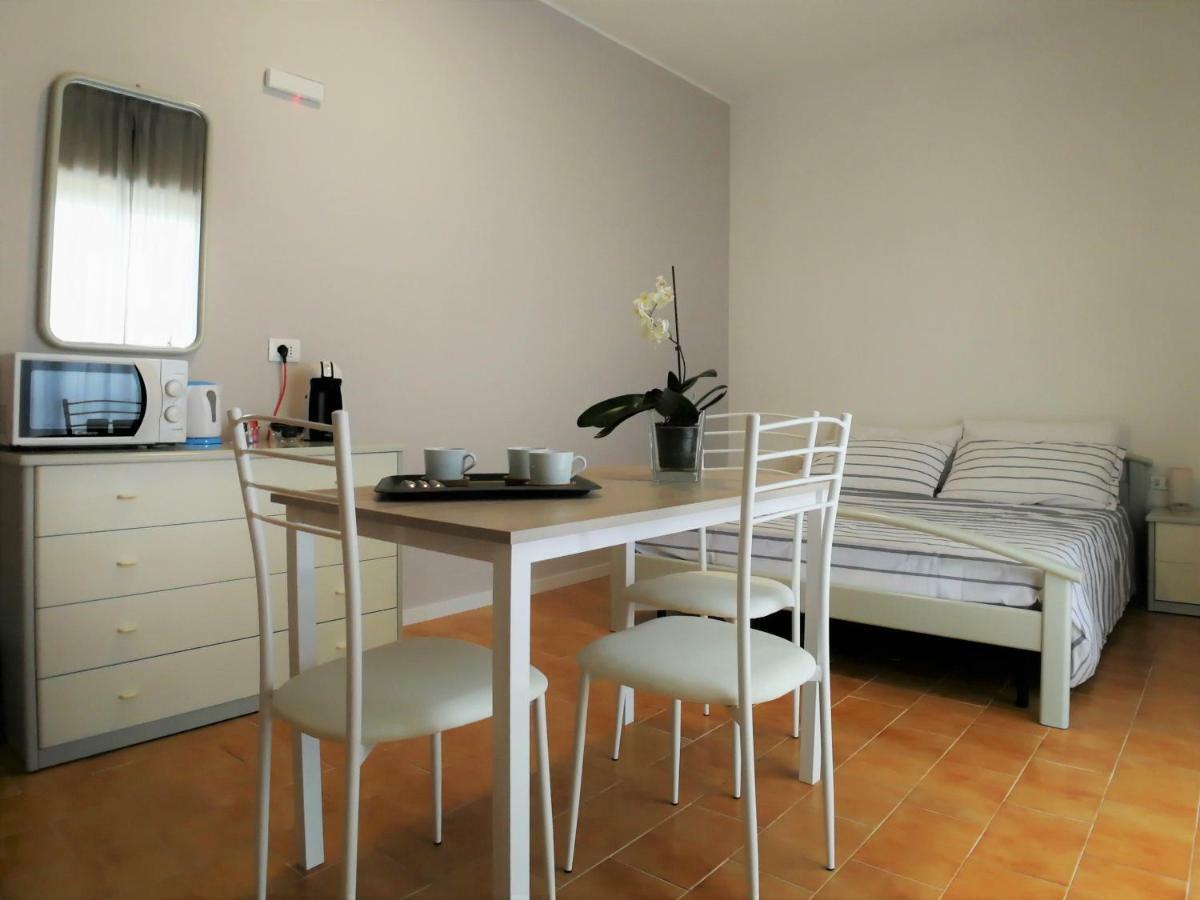 Villa Giulia Bonate Sotto Ngoại thất bức ảnh